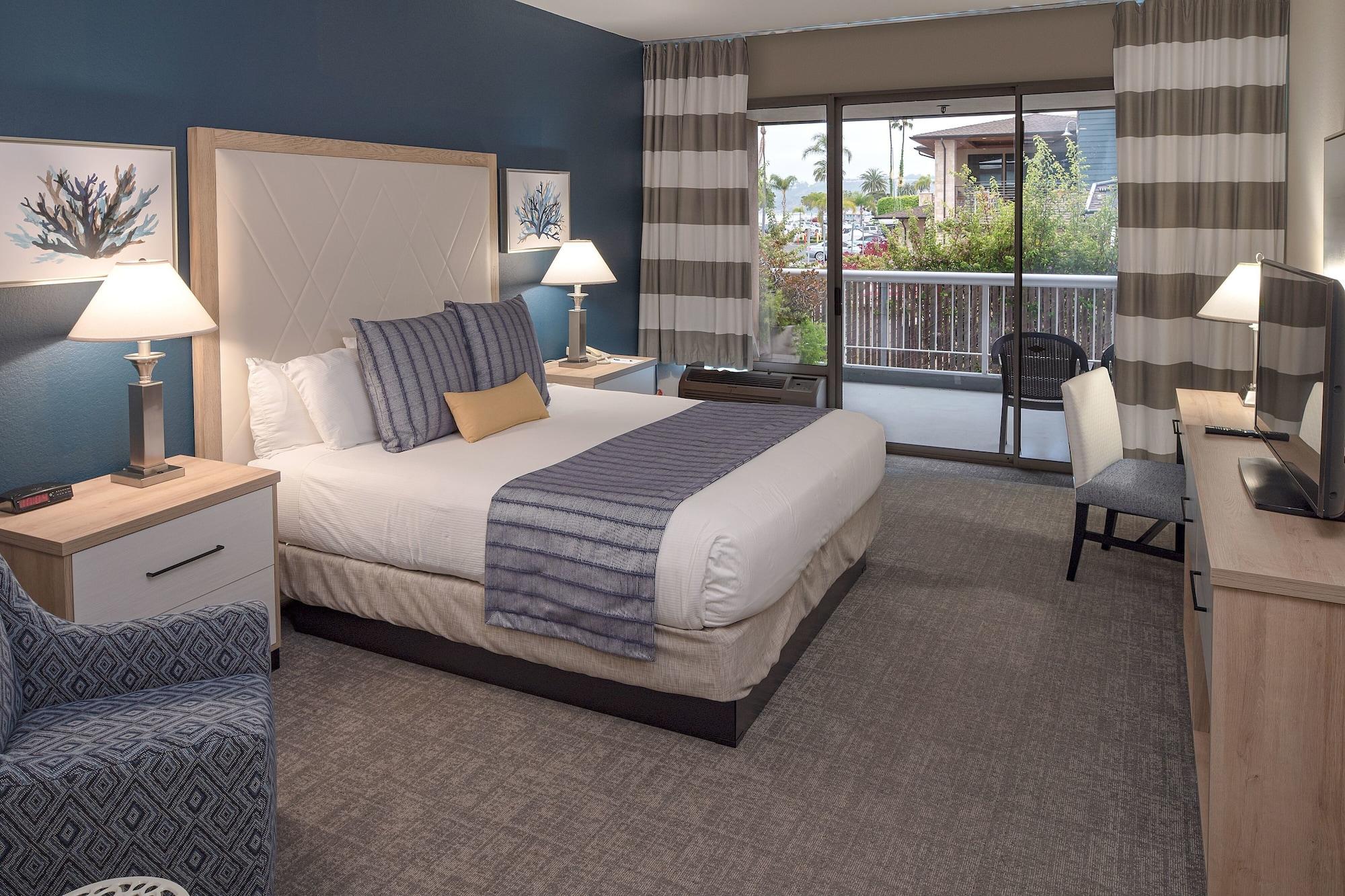 Bay Club Hotel And Marina San Diego Exterior photo